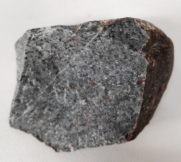 Granat Jadeit gepunktet